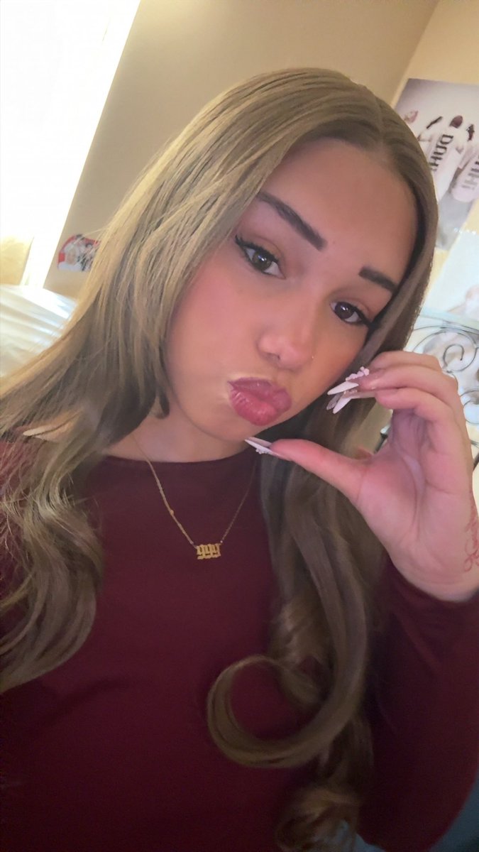 7th year: mckayla 𖣂︎ tweet media