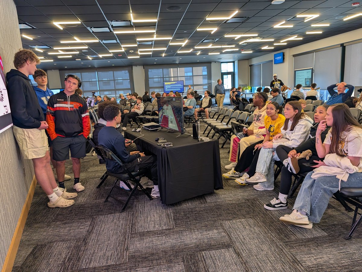 EsportsIndiana's tweet photo. We're having fun here at the IEN x Pacers Esports Night at Gainbridge Fieldhouse!  Thanks to our partners, @Pacers @gravitygamingpc @our_forte https://t.co/j0yNsbJqSw