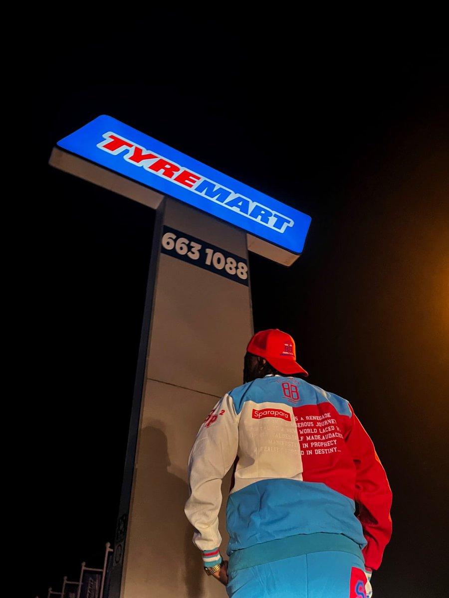 life & times of MAMBUSH ✊🏾 tweet media