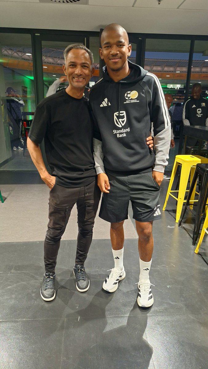 ℤ𝕒𝕚𝕕 𝕆𝕞𝕒𝕣 tweet media