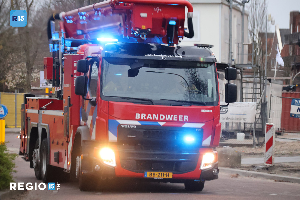 Schoorsteenbrand op de Sytwinde in Nootdorp
