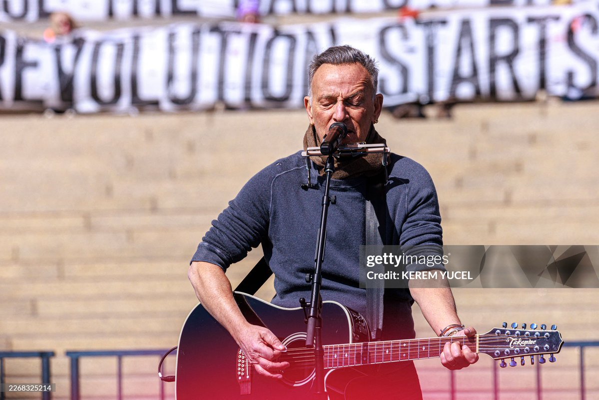 MICHAEL DOLLAR tweet media