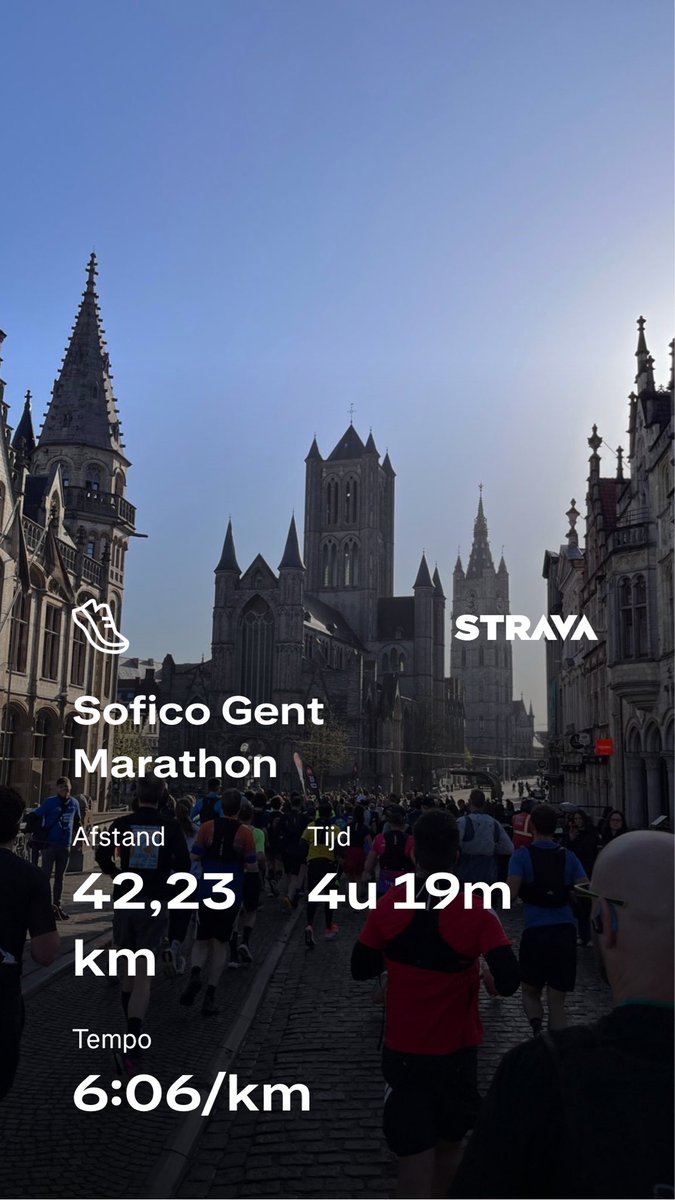 fm_roos's tweet photo. Megafier. 🦸♀️✨ #marathon #marathonvangent #soficomarathongent #soficomarathon #newpb #femalerunner #nieuwepr #veganrunner #gentmarathon #gent #proud #trots #egopost https://t.co/JjsonN8M5n
