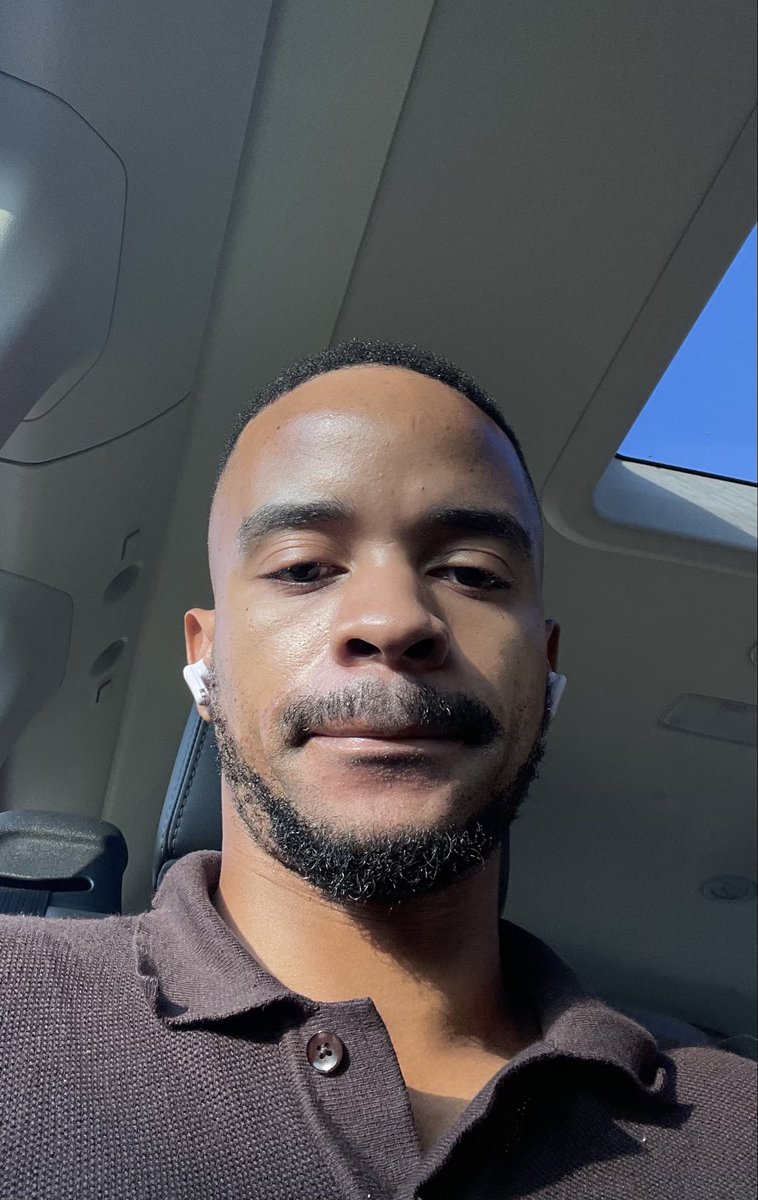 Clark Kent 🤓 tweet media