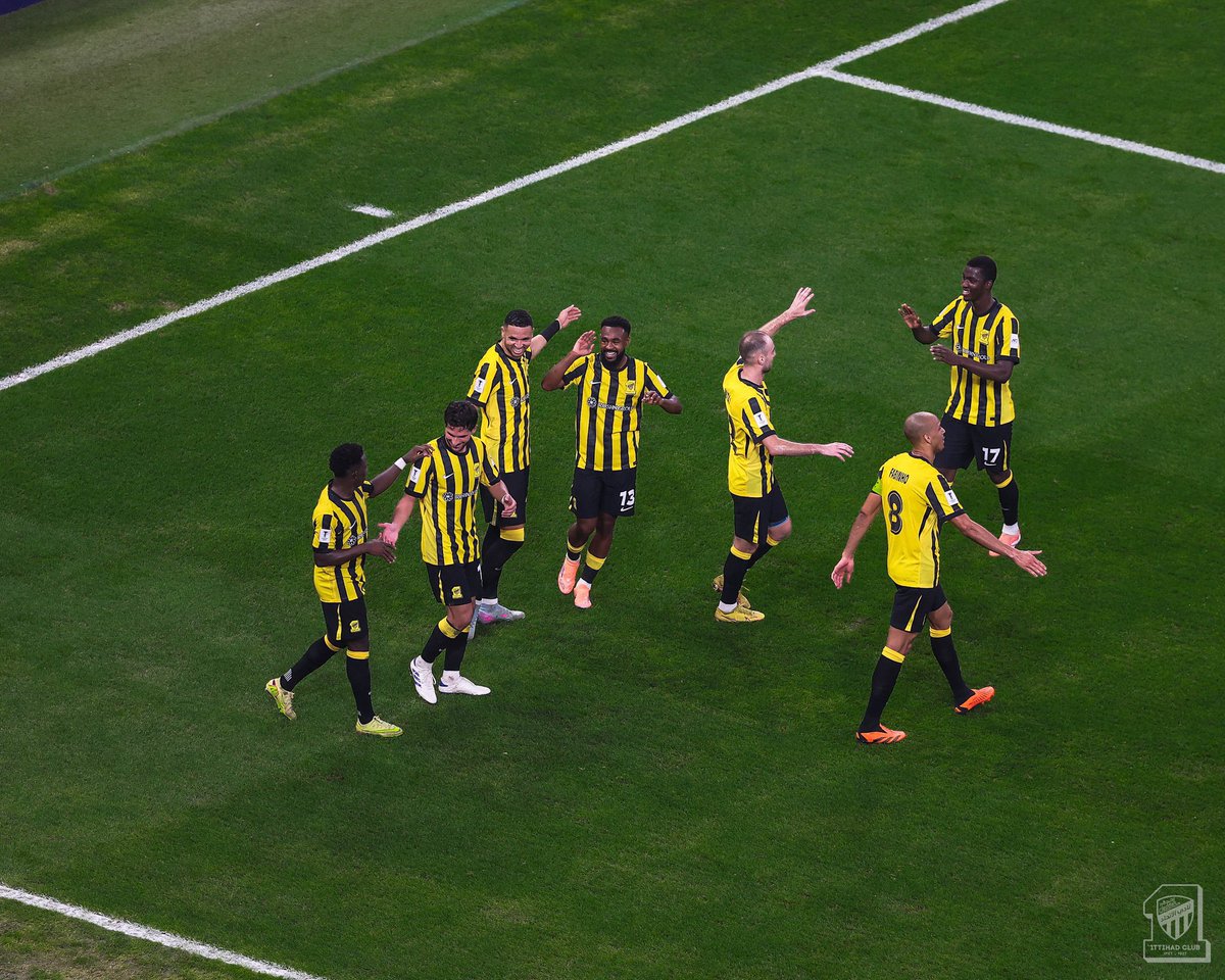 فيصل tweet media