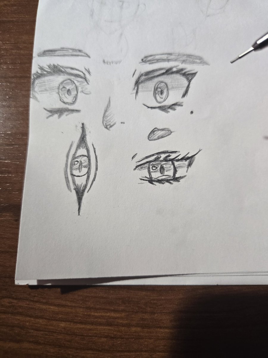 TheShadowAurora's tweet photo. Drawing random eyes for fun. Been awhile since I did traditional.  I should try to get back into it. https://t.co/bhYXUkijTc