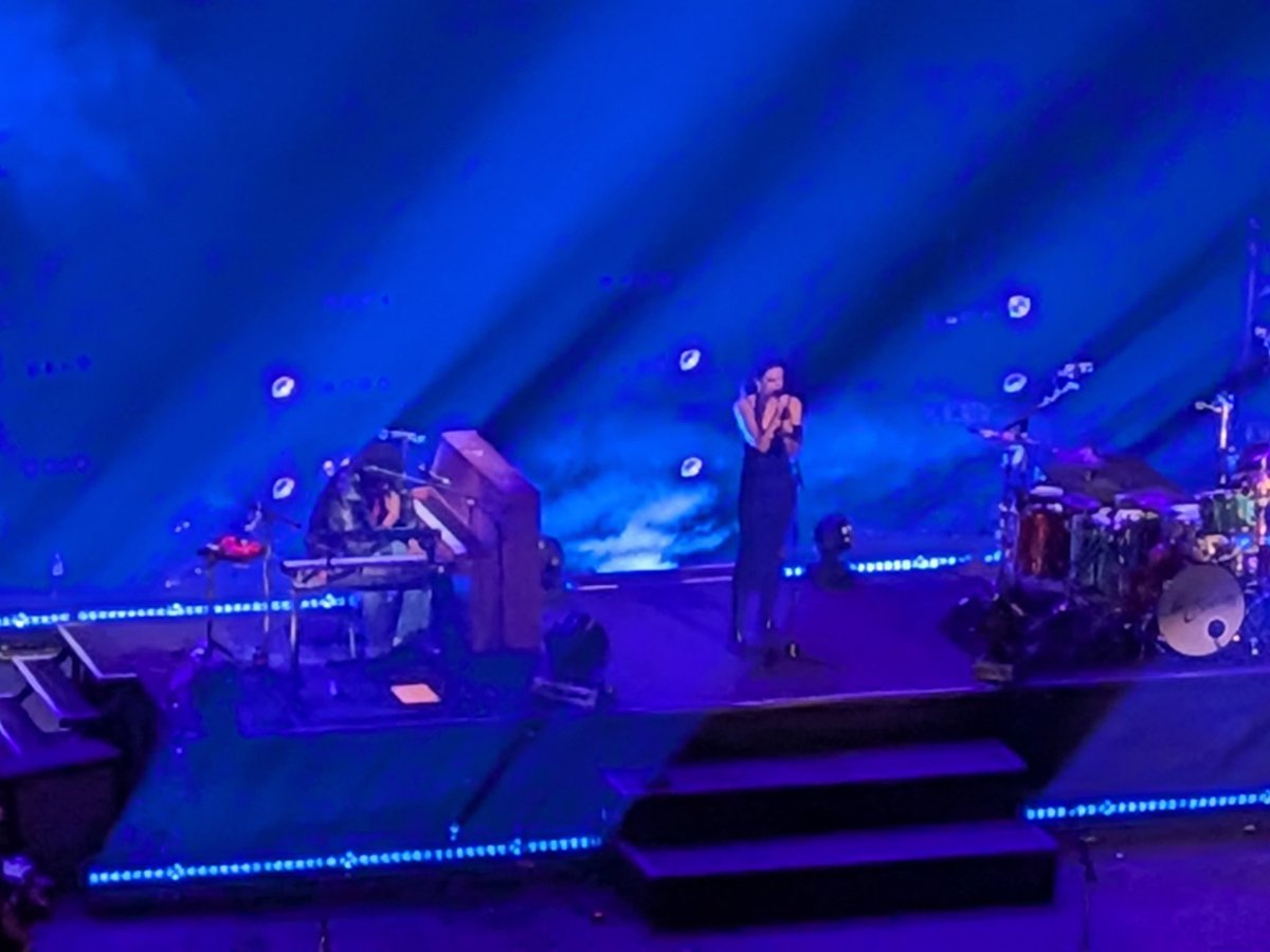 Alex Reviews Gigs tweet media