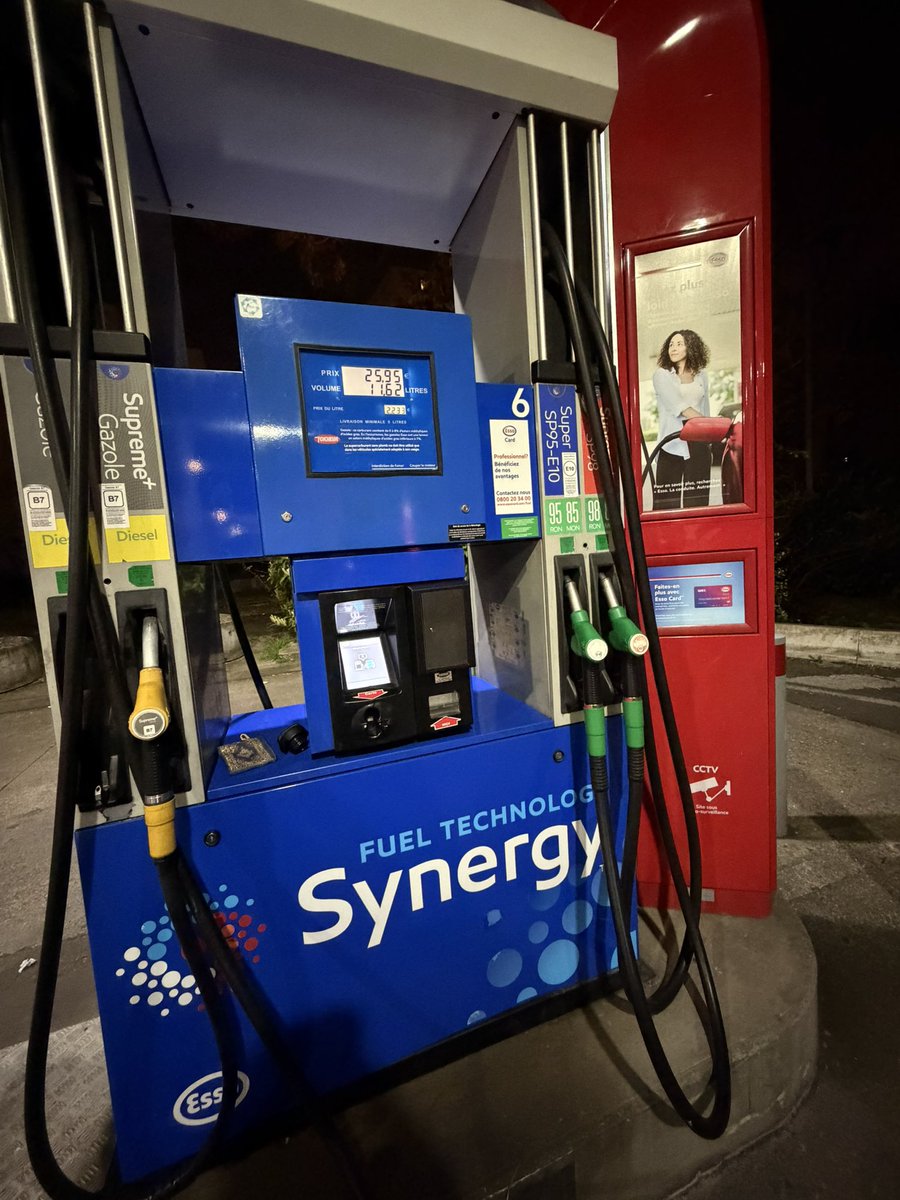 𝒴𝒶𝓈 💗 tweet media