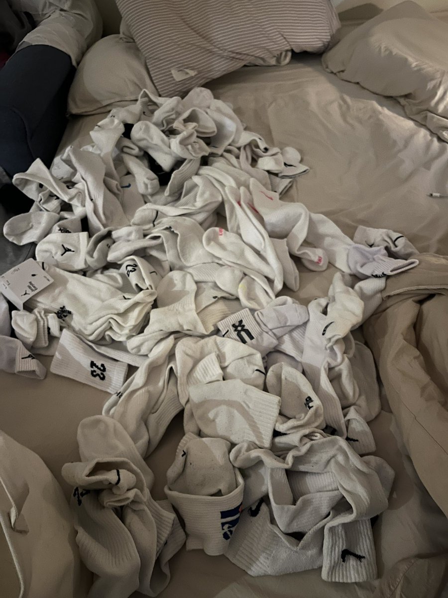 燻雞帕里尼 tweet media