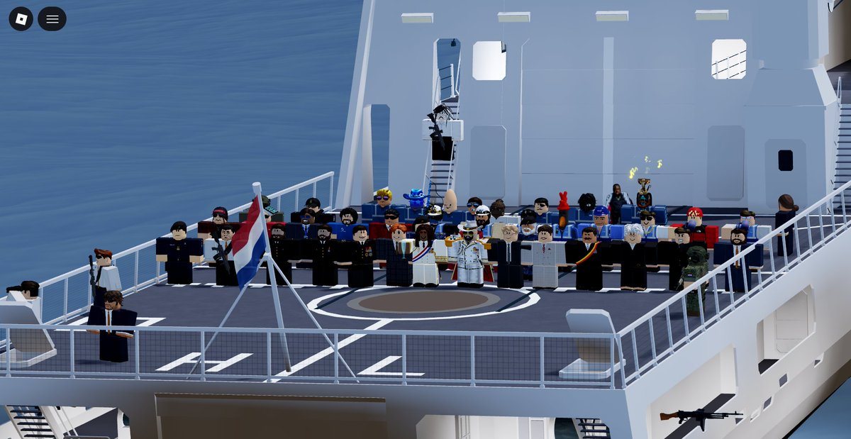 rbx_monarchy_be's tweet photo. 🚢 His delegation then travelled to De Antillen to tour local business and ended the tour aboard HNLMS Holland https://t.co/GRFztLJJmL