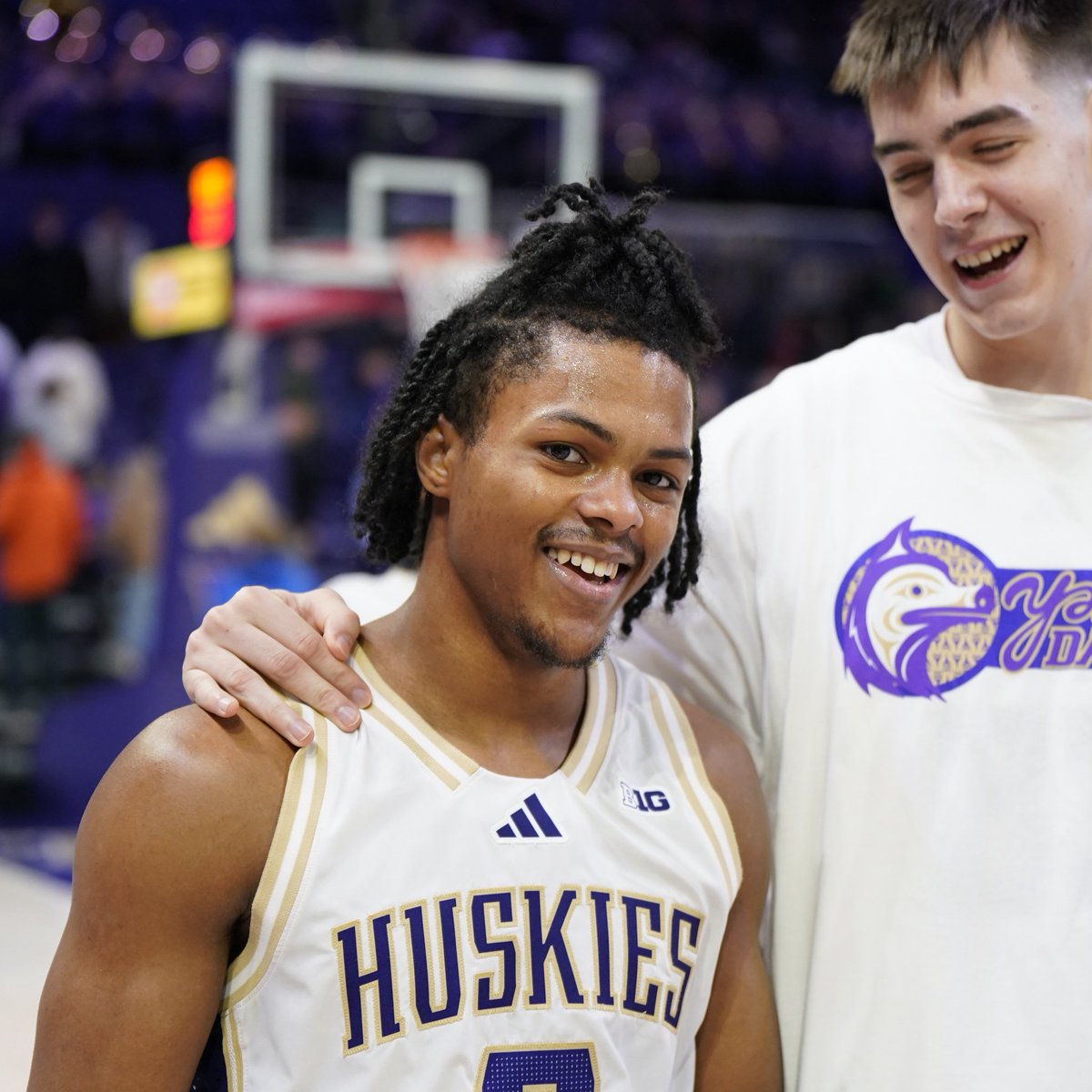 Washington Men's Basketball tweet media