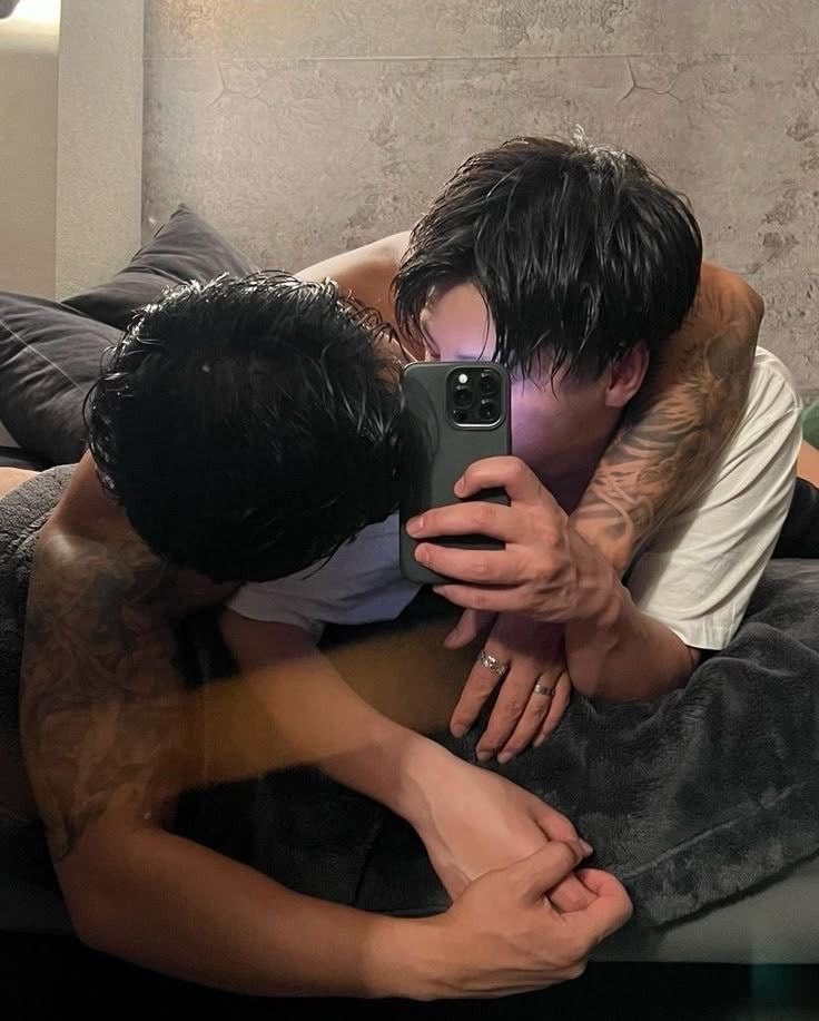 men loving men tweet media