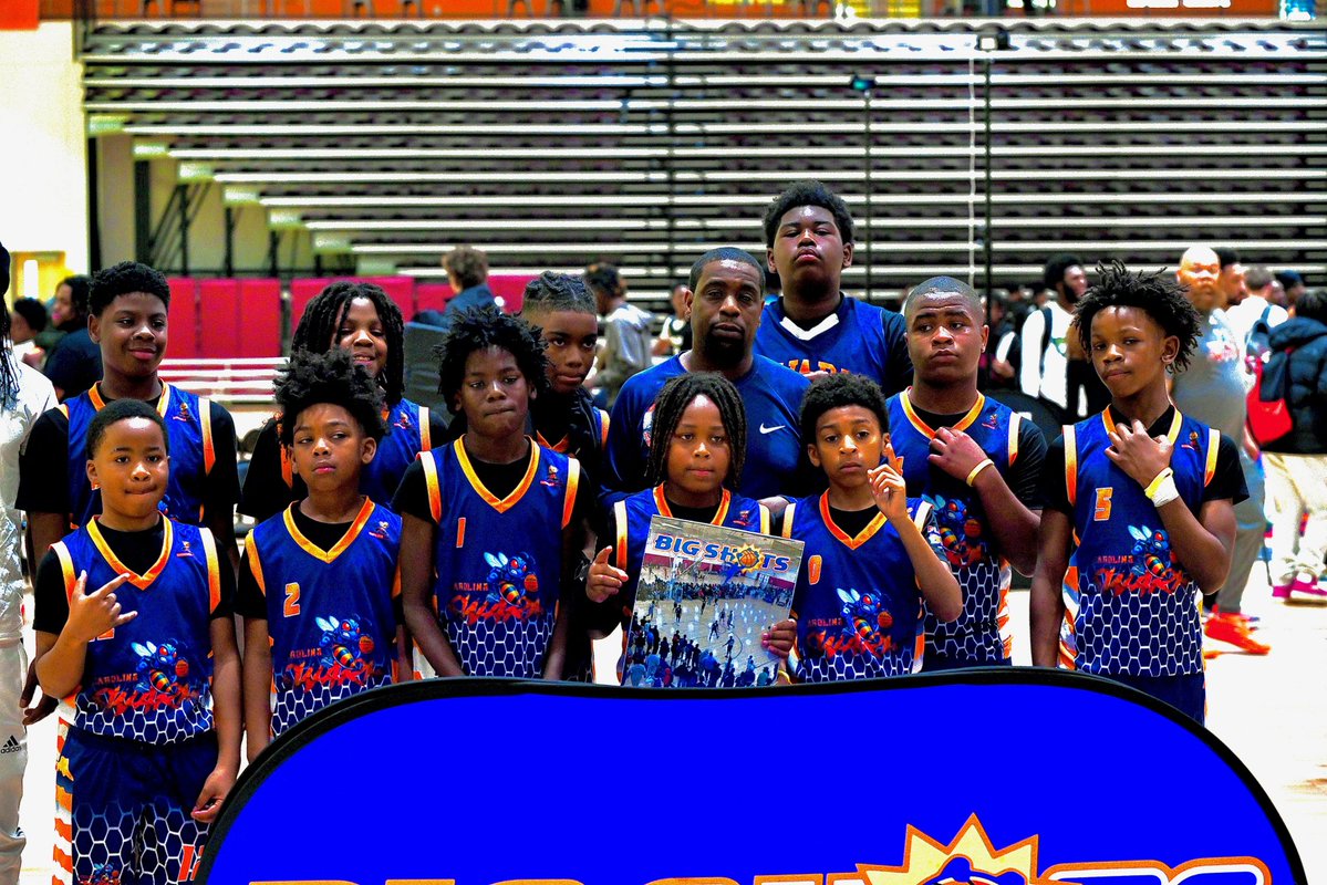 BIG SH🏀TS tweet media