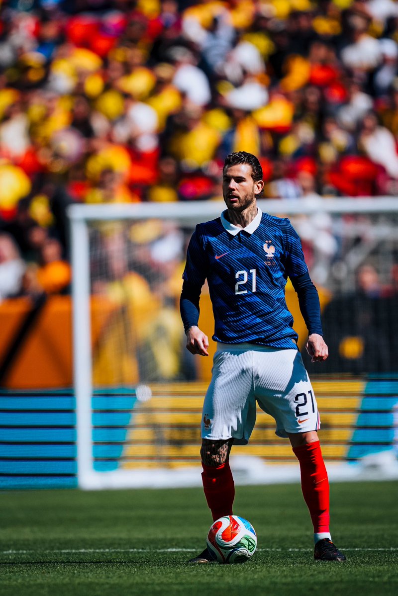 Lucas Hernández tweet media