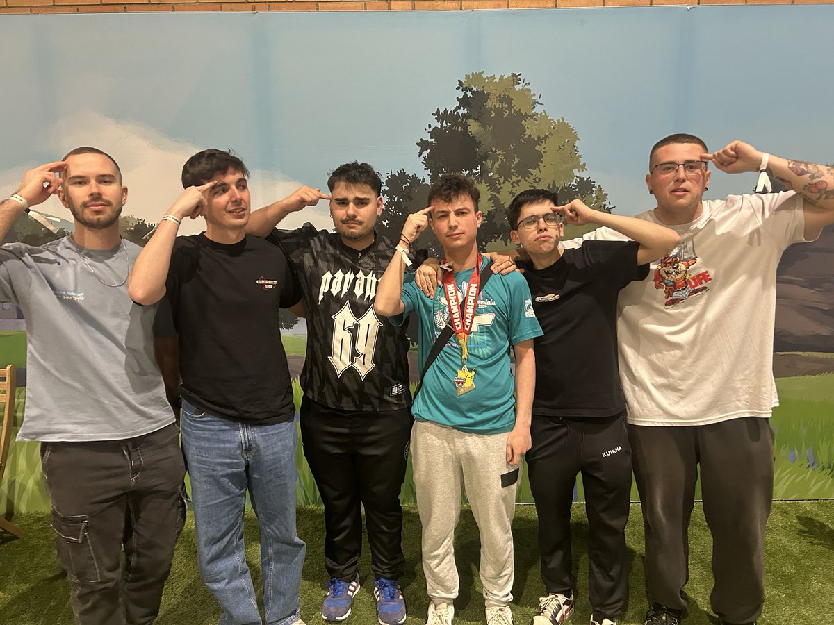 Pipagoro🐗 tweet media