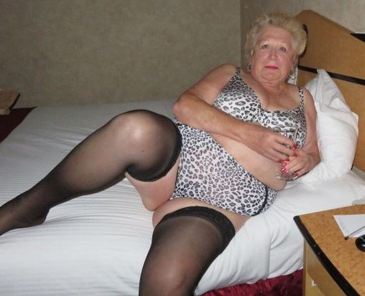 🔥Granny Parade tweet media