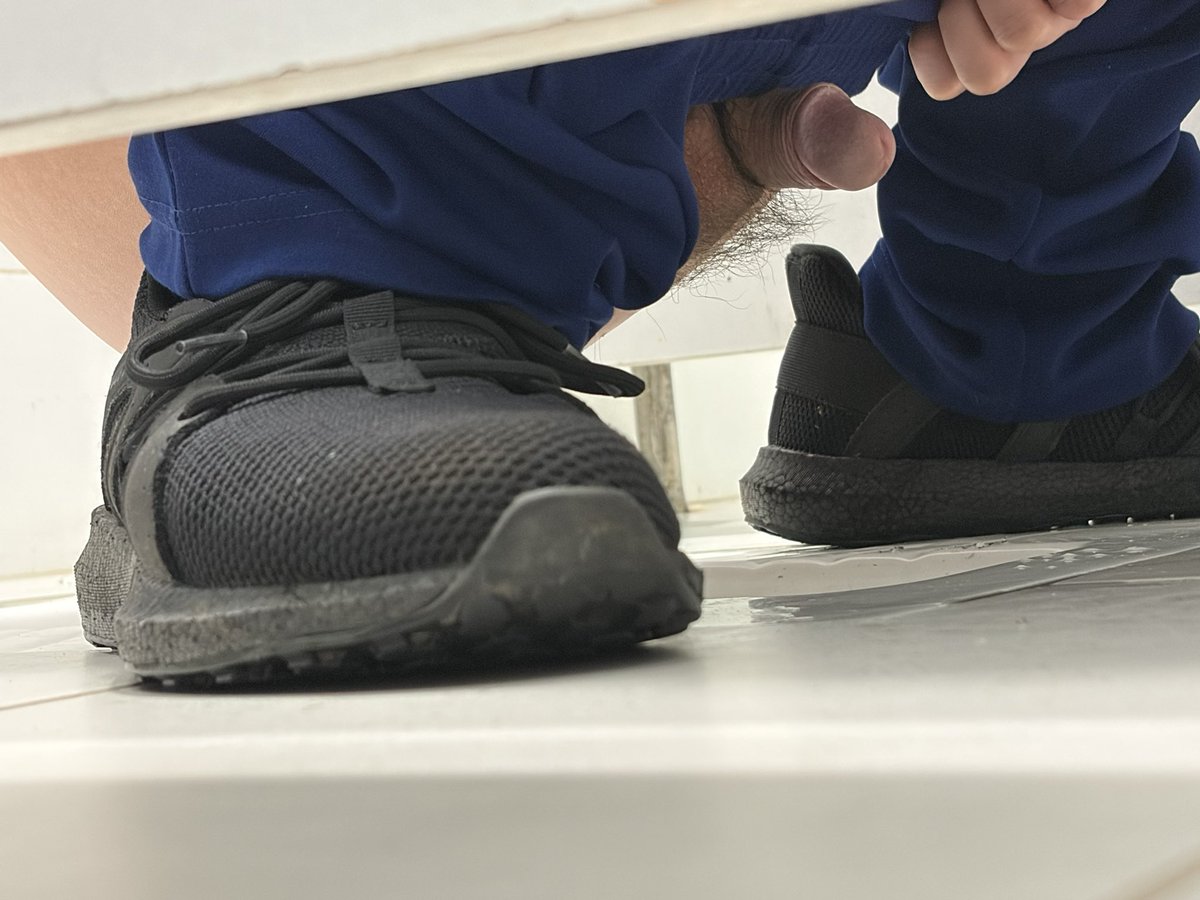 戴锁出警 tweet media