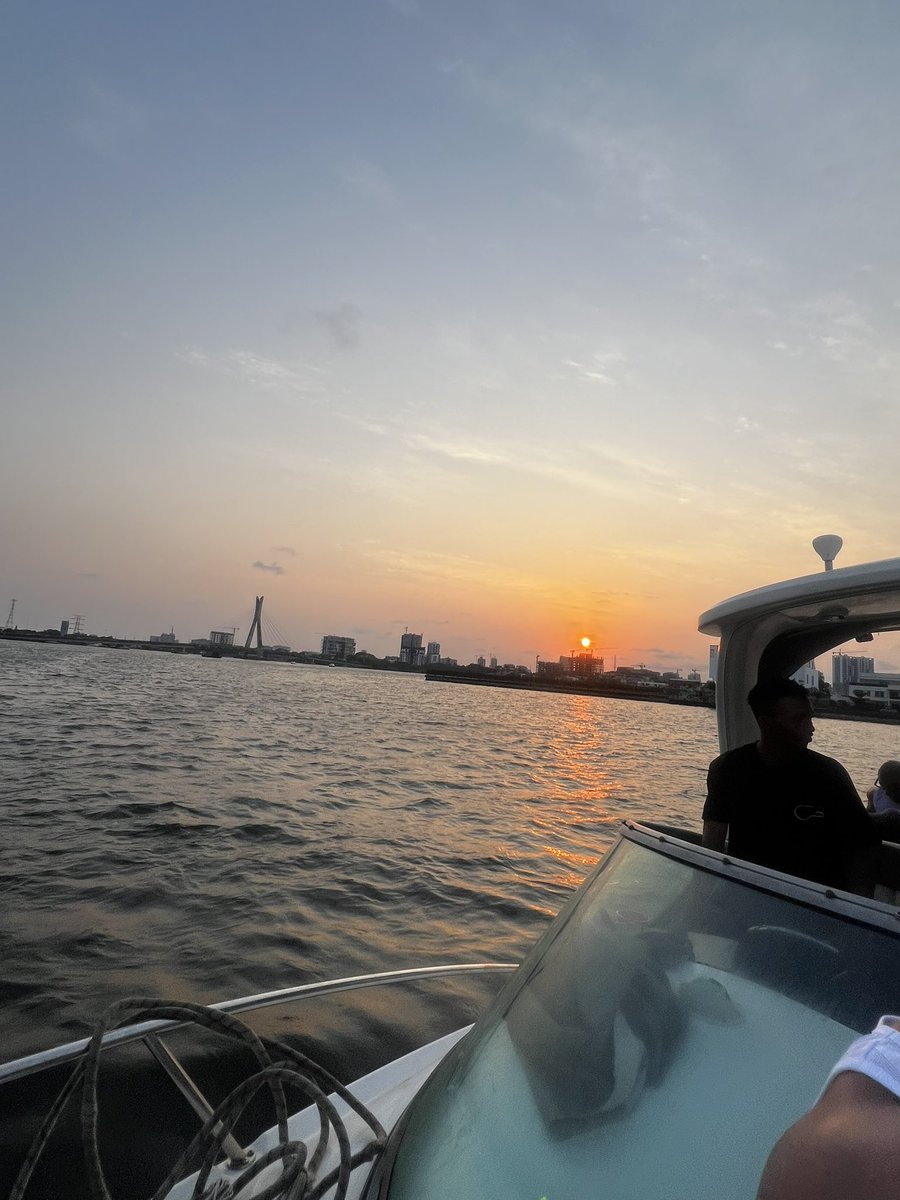 Peter Obi’s Son =End SARS Now or Now!!🇳🇬🇧🇪💪😡 tweet media