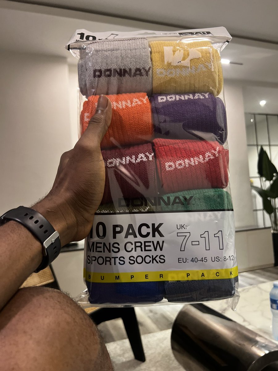 Peter Obi’s Son =End SARS Now or Now!!🇳🇬🇧🇪💪😡 tweet media