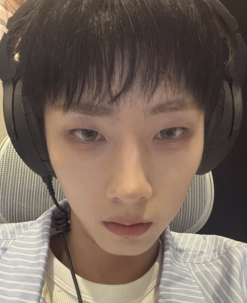 tobunnie_'s tweet photo. #NOTMYTOP #NOTMYALPHA DO NOT BELIEVE IN THE TOP JIUNG PROPAGANDA https://t.co/ppzCPPLM3v