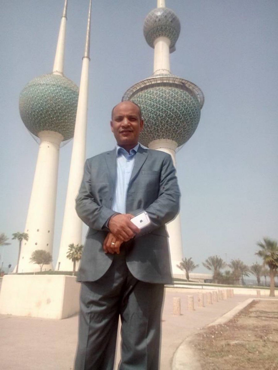 كاشف المزورين tweet media