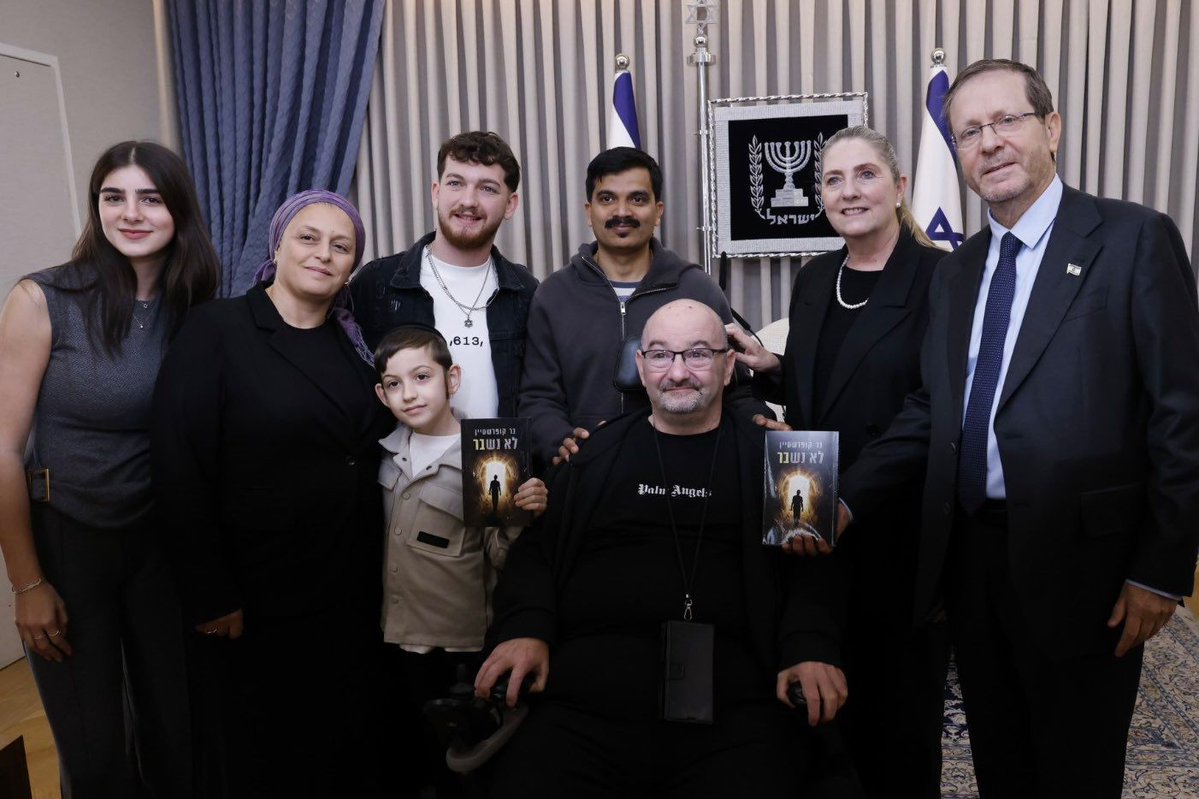 Roz Rothstein tweet media