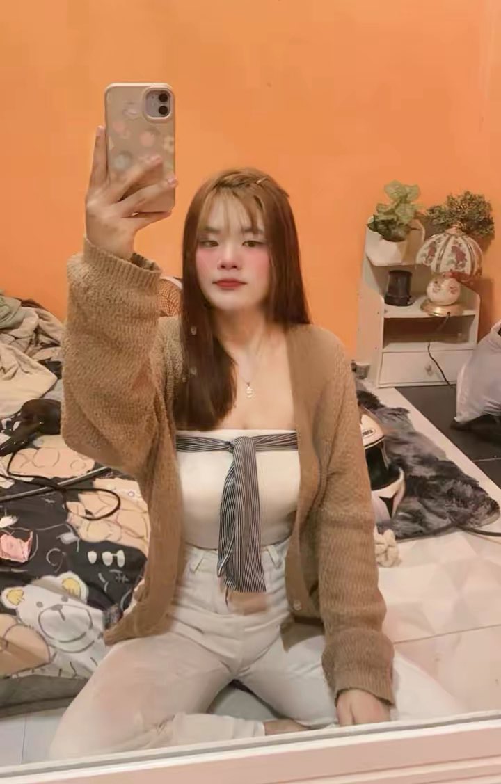 แต้. (แอ็คเก่าบินนนน) tweet media