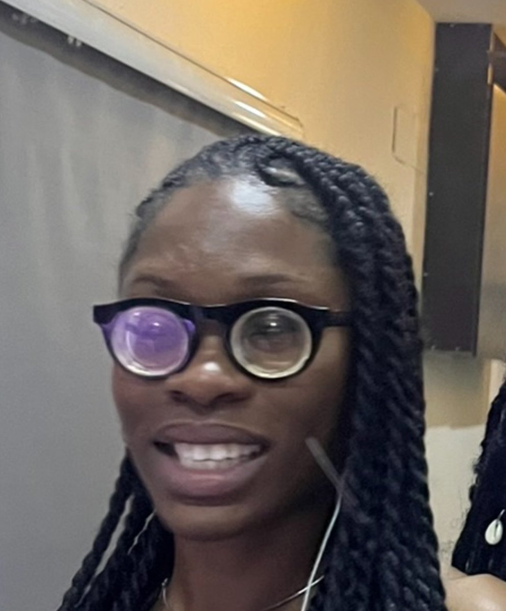 sarahsokulskyj's tweet photo. Please I need any information about CHIZOBAM PATRICIA OKAKA. She is owing a friend 700k plus since 2024 and is in hiding, disguised as a friend only to reap her off !!!! 100k for whoever can get me her address or whereabouts in abuja https://t.co/uAase6N0cn