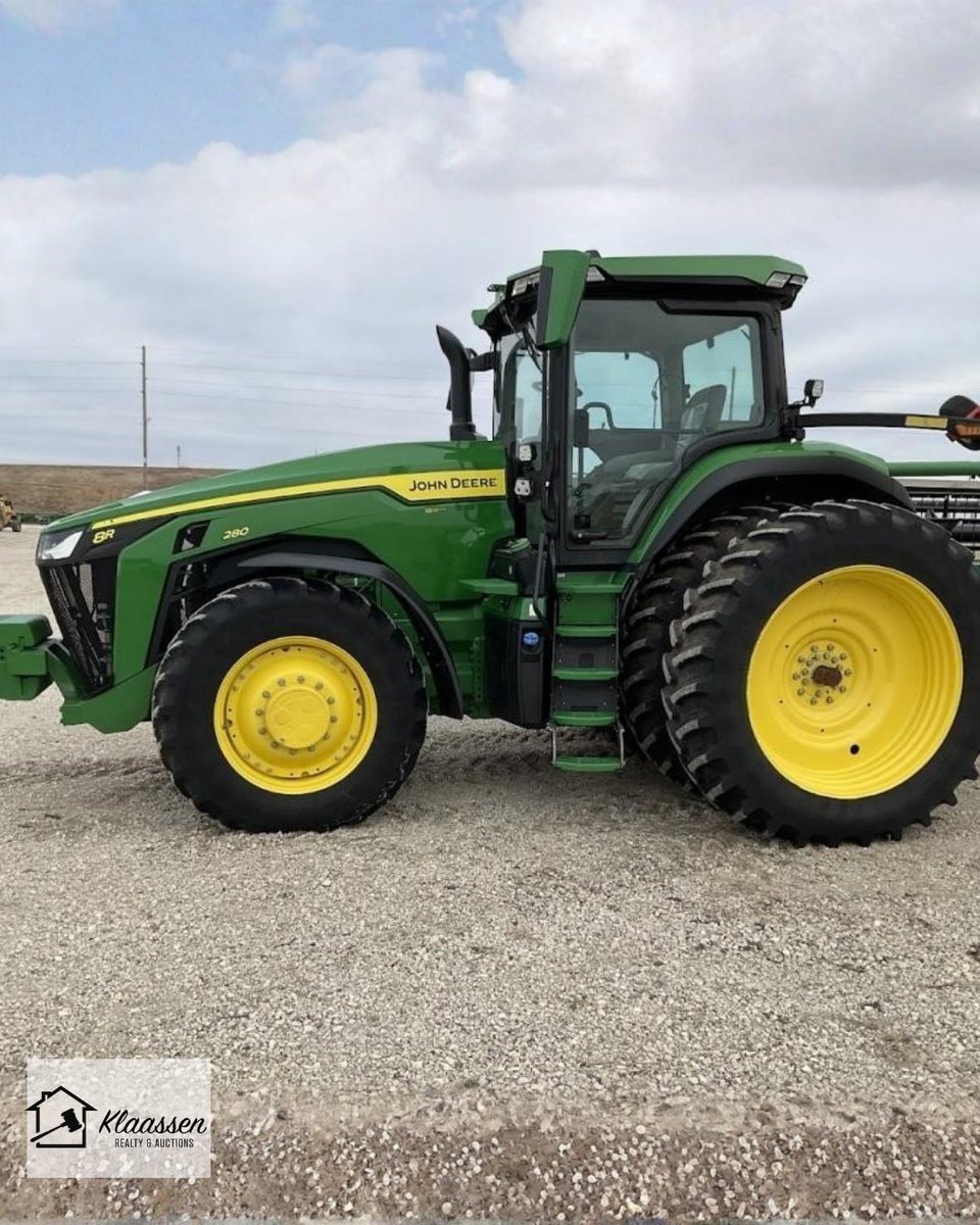 AuctionTime.com tweet media