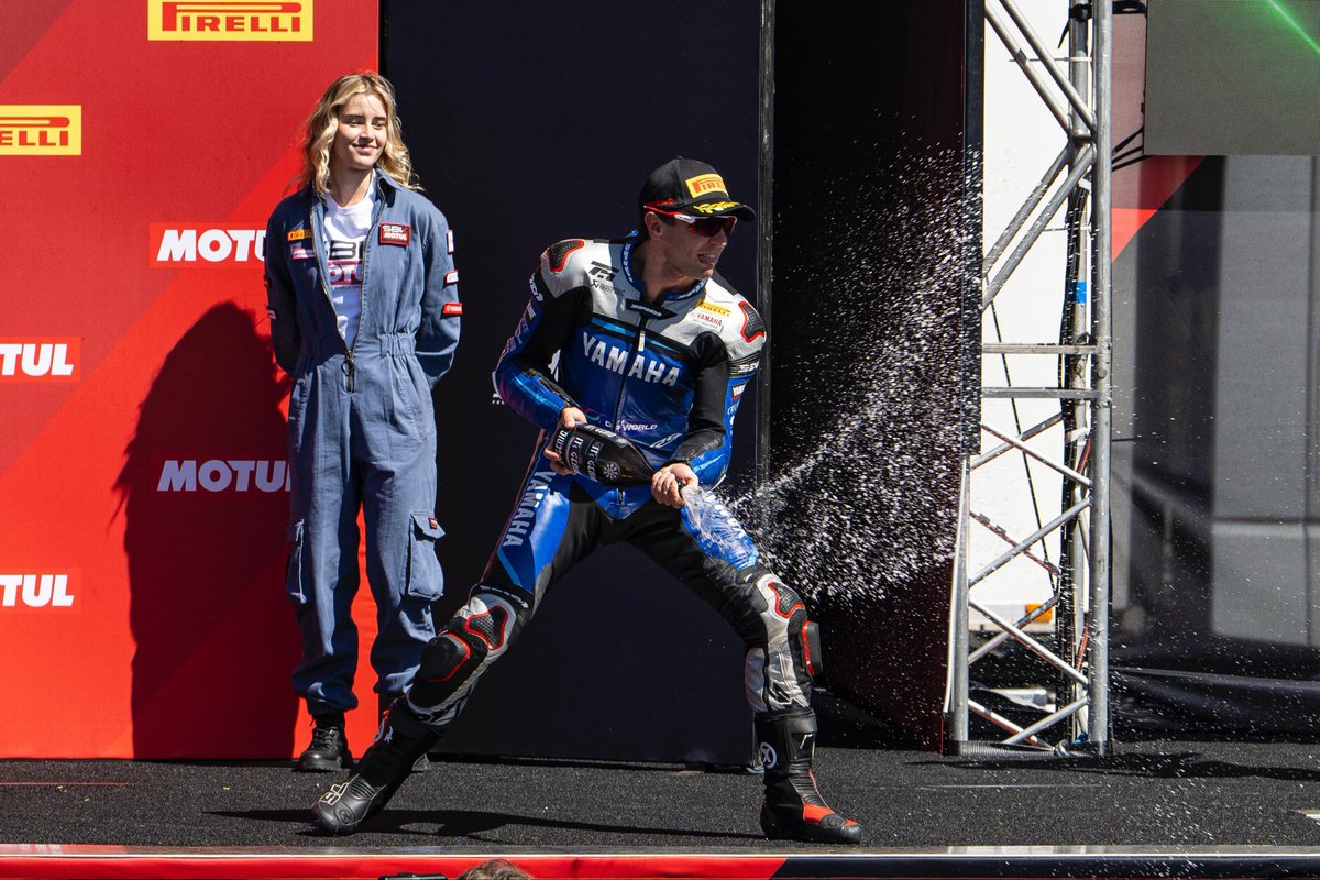 Albert Arenas tweet media