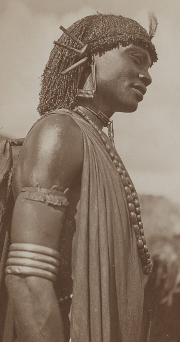 Isesi T’Nehesi tweet media