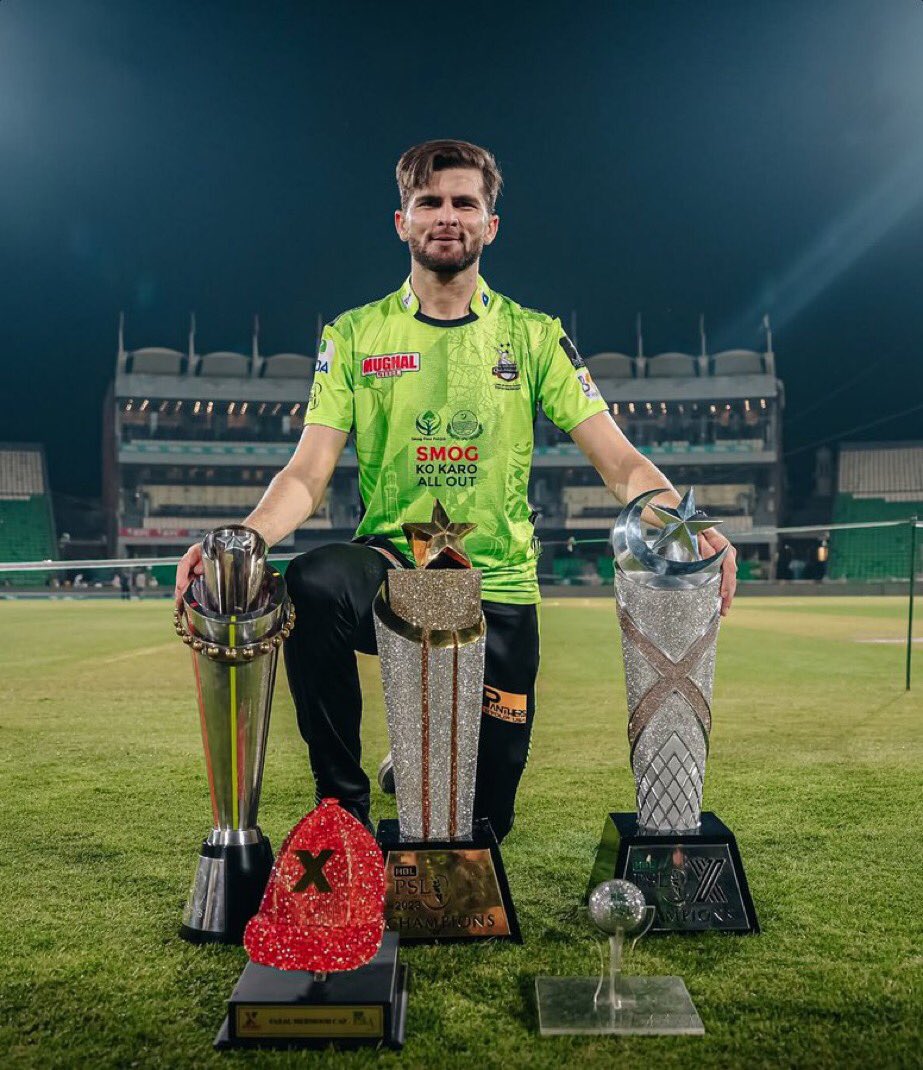 YrrrFahad_'s tweet photo. Systematically they trying to sideline LQ but in Cricket they can’t beat LQ so Owners PCB Umpires everyone trying best to defame this franchise who’s the most Successful Franchise of PSL Won 3 Trophies in last 4 yrs 

Your hate doesn’t change this reality no matter how hard u try https://t.co/RzIWCZ74Gg
