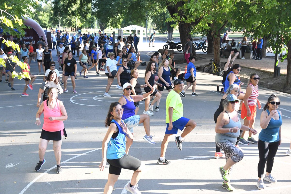 Ministerio de Salud y Deportes tweet media