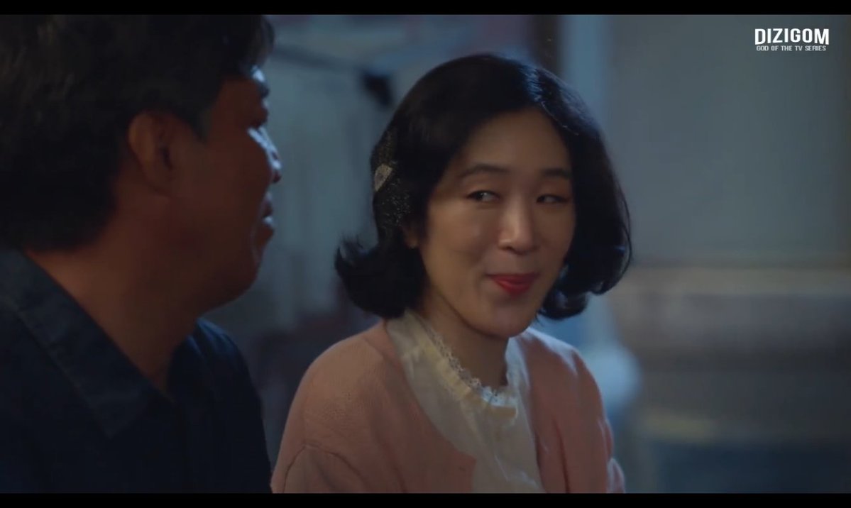 caaramelc's tweet image. #onceagain ilk kiss teyzeden geldi öptü ve kaptı adamı ama ben teyze olsam bunu almazdım öpenekadar gimbayci kadına olan sevdasını diyordu bir öpücükle vazgeçti öyle yapan başkasından ilgi görünce ona gider