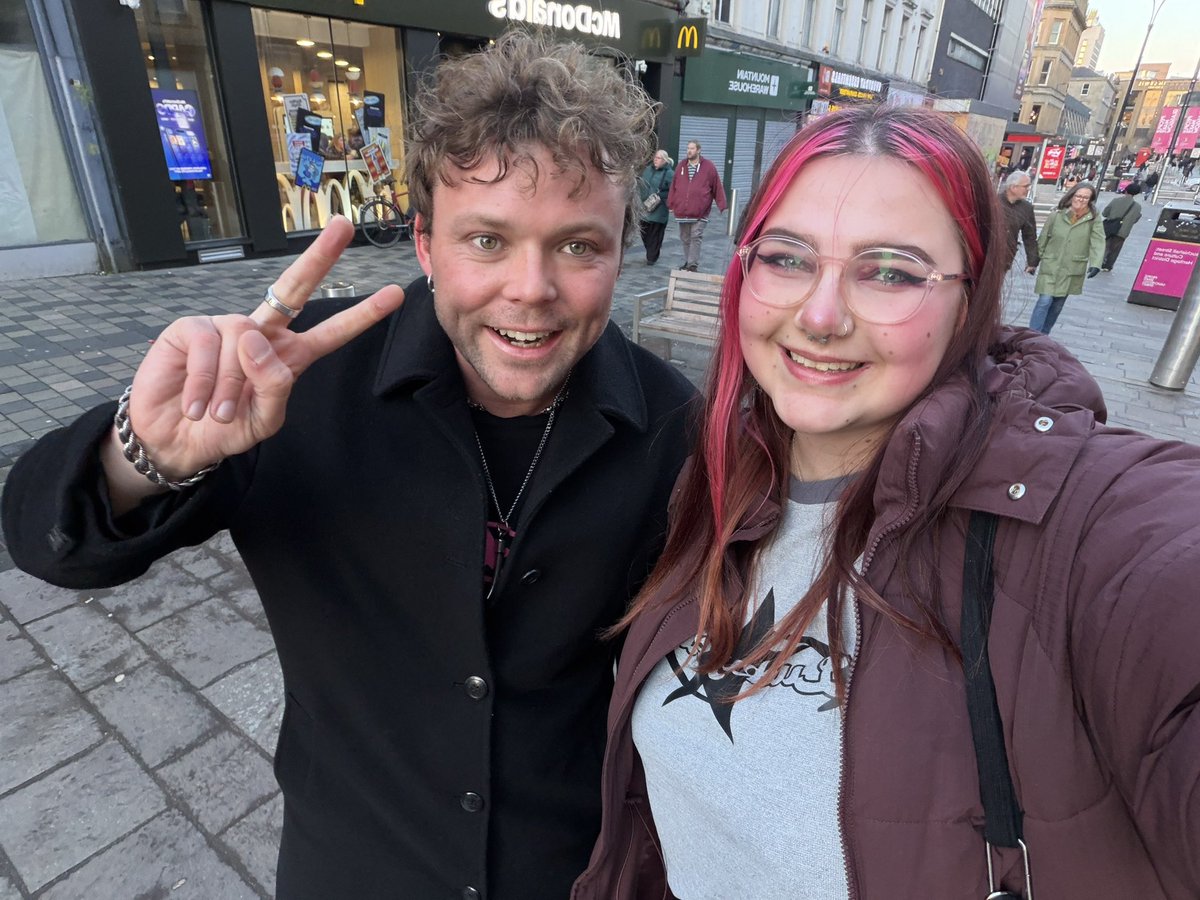 katie on tour! tweet media