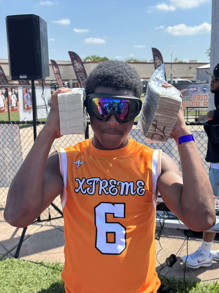 zy_wiley's tweet photo. @dabag7v7Tournament💰💵💸
@TexasXtreme7v7 18u
@KingHSPanthers 
@AthletesBureau 
@THELIST7v7 https://t.co/VQQeMDLBZM
