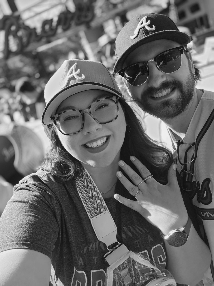 SayRay_1127's tweet photo. Got engaged at Truist yesterday!!!!! ⚾️🤍💍
@Braves
@BlooperBraves https://t.co/95ddj13GN2