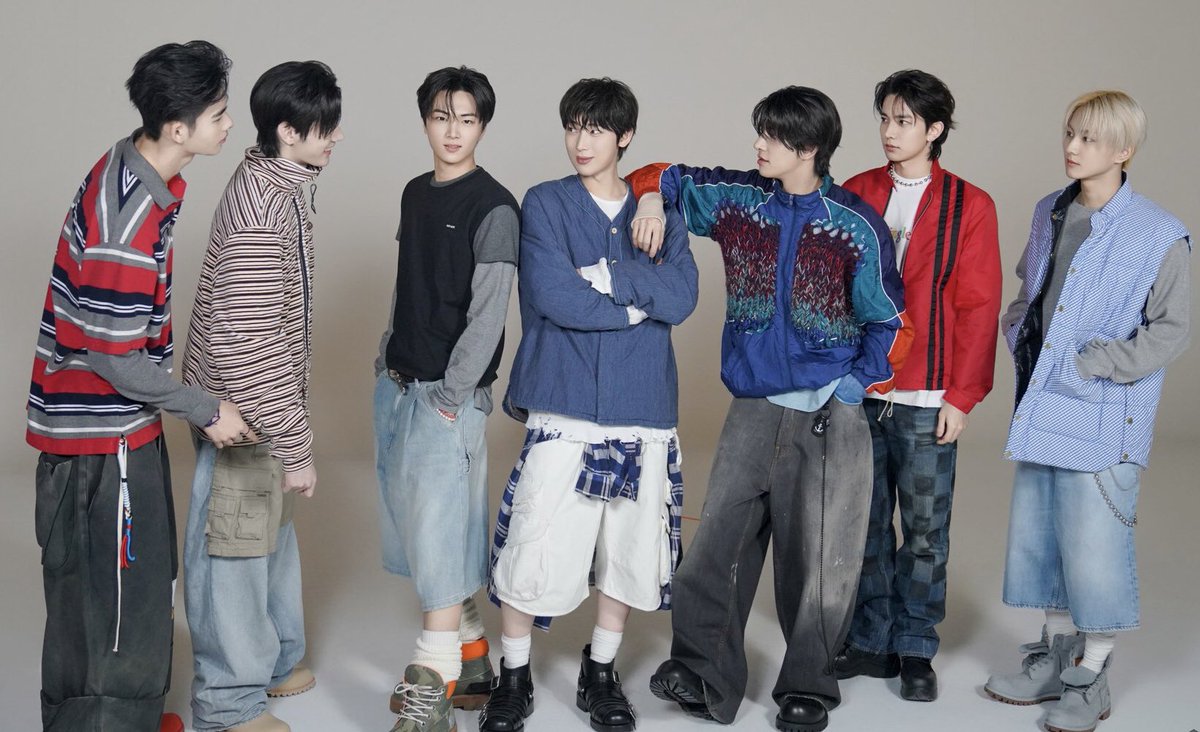 𖤐star! enhypen is 7 tweet media