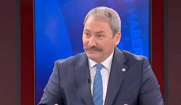 Liyakatli Şöhretsizler tweet media