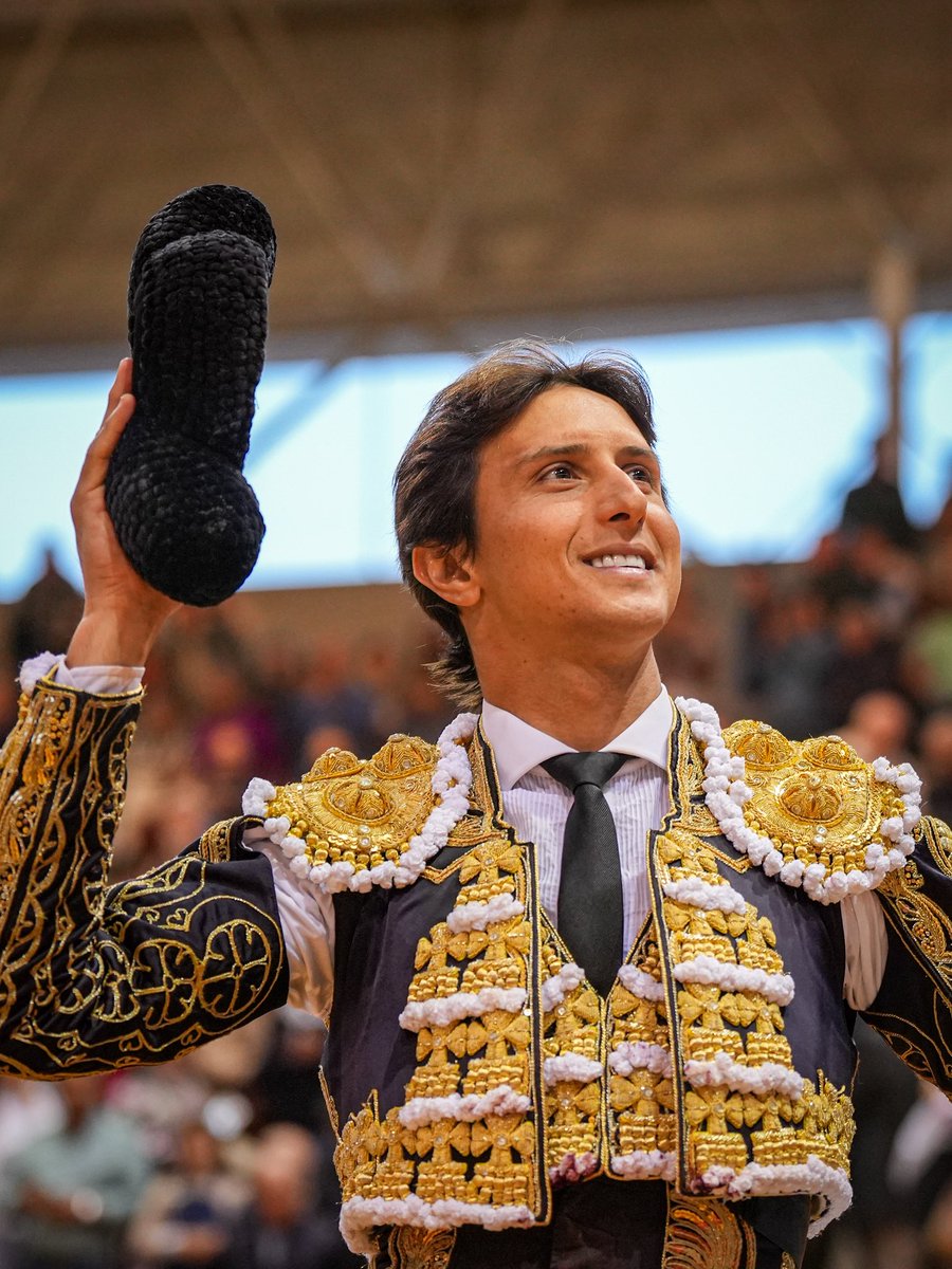 Andrés Roca Rey tweet media