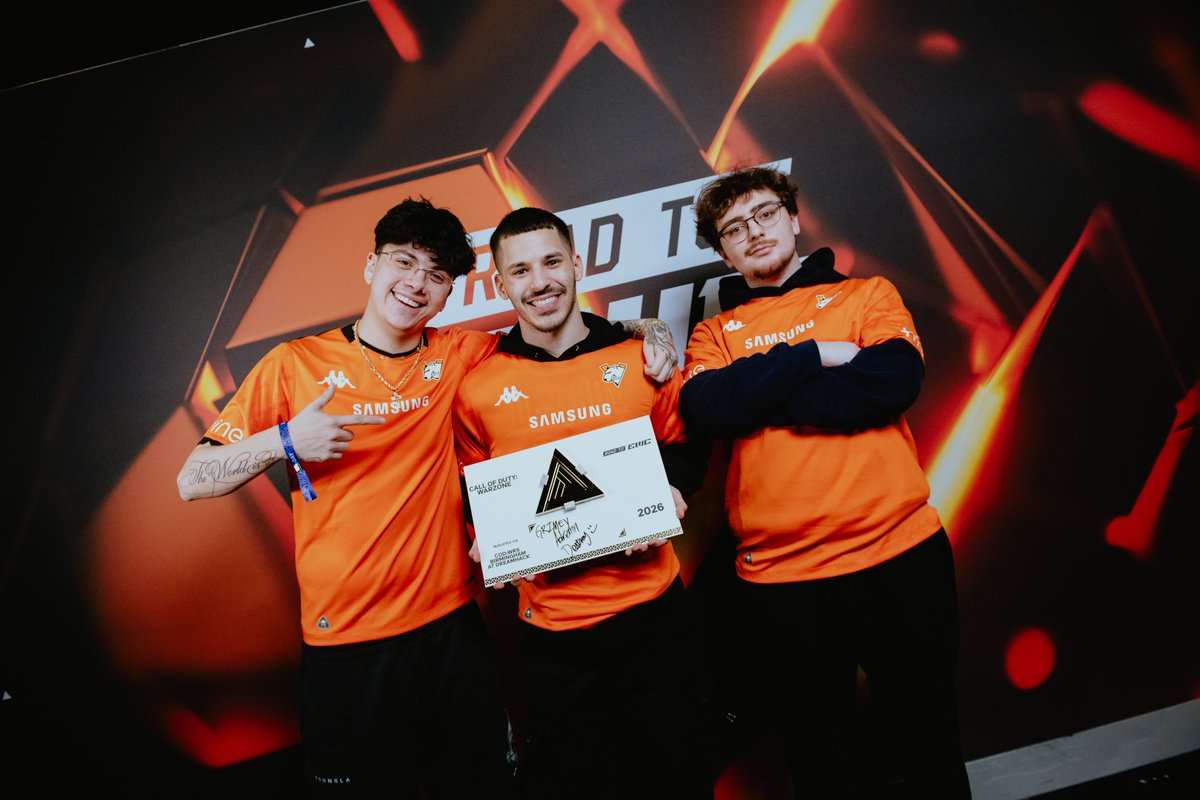 EWC Extra tweet media