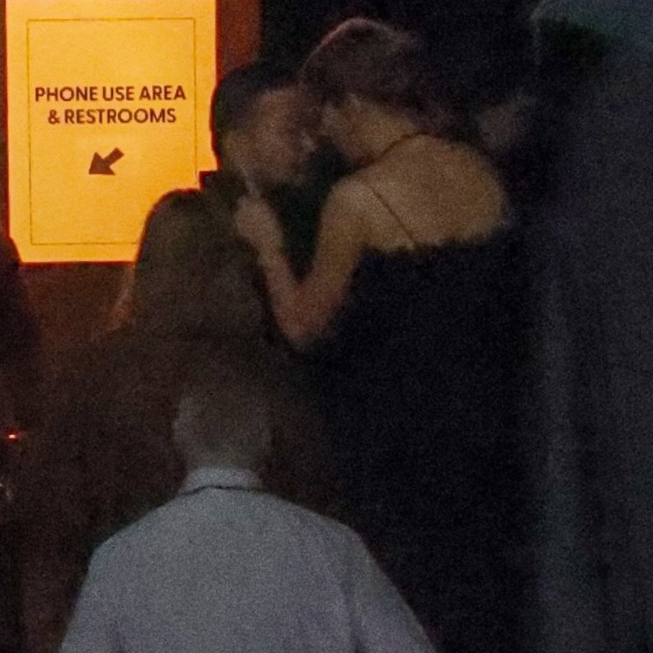 vio poirot 🎸 OR3! tweet media