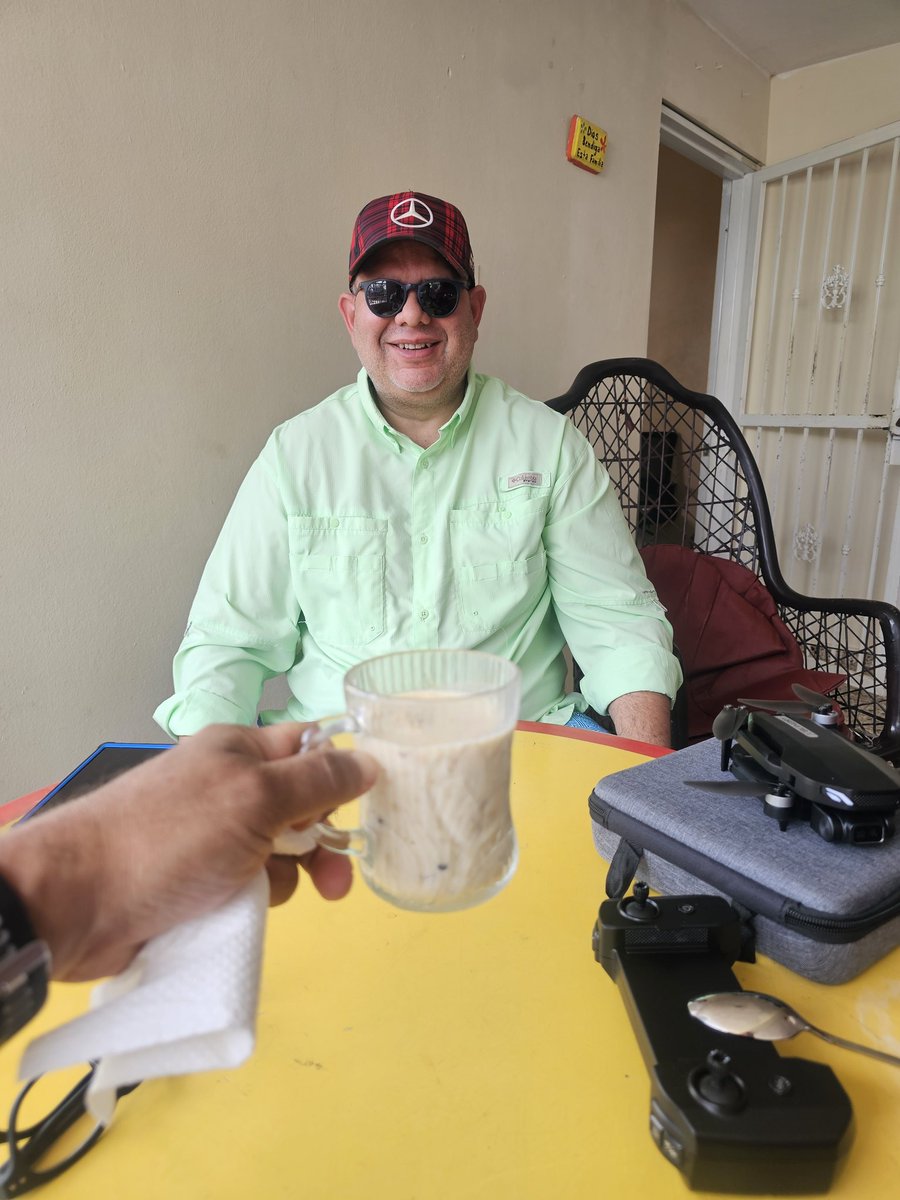 Anibal Con H tweet media