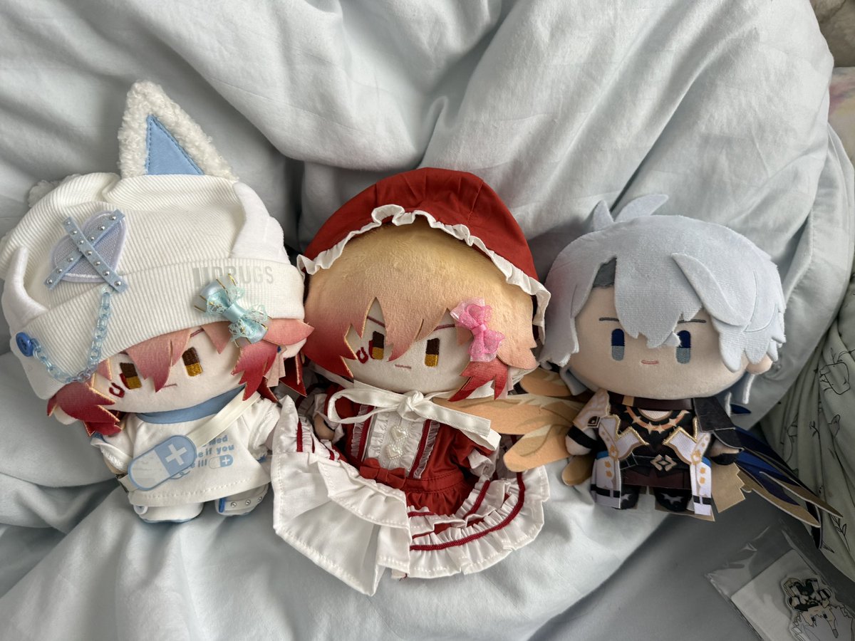 nugget !! ☀️🍷 tweet media