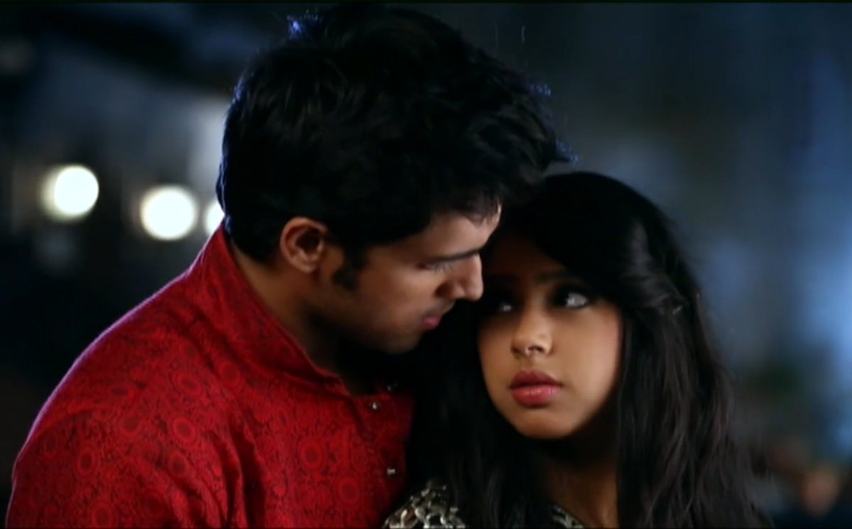 The version of Manik Malhotra everyone loves so much ...that change happened coz of Nandini Murthy ...
As he said himself "pata nehi mujhe kya ho jata hain jab main tumhe dekhta hu..I just change" 
#MaNan