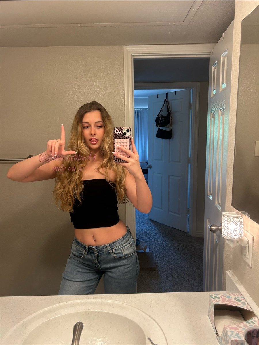 chloe ‧˚❀༉‧₊˚. tweet media