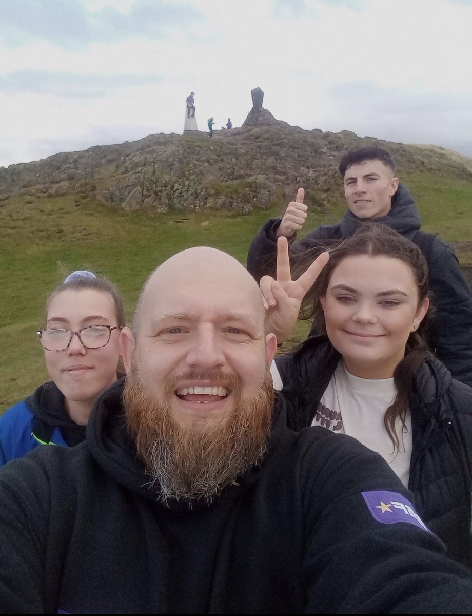 𝑪𝒉𝒆𝒚 𝒇𝒍𝒂𝒏𝒏𝒊𝒈𝒂𝒏 tweet media