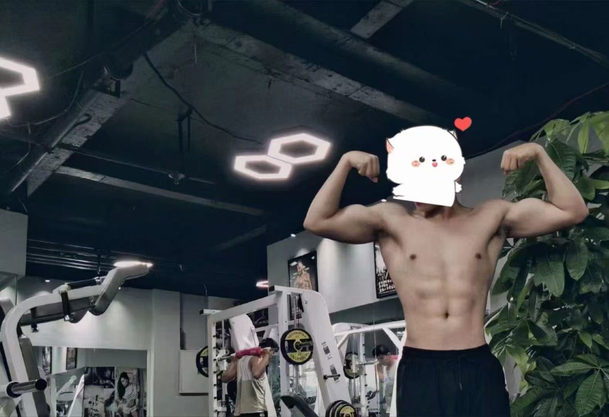 西安185高壮男 tweet media