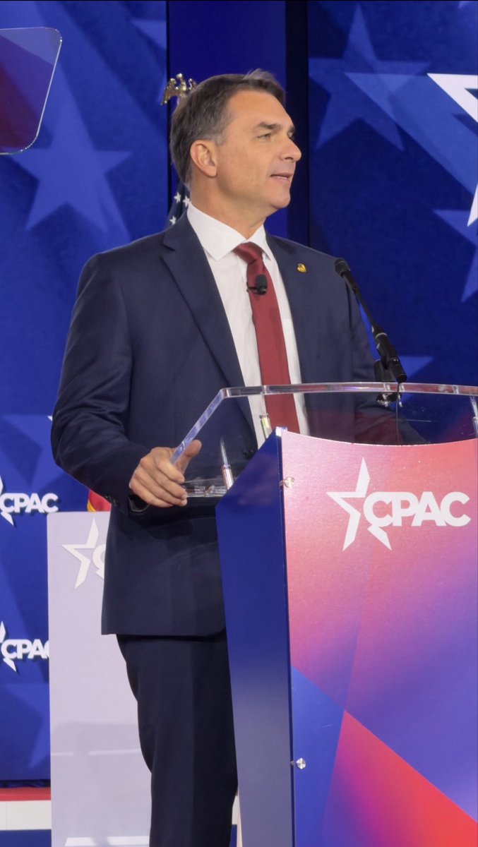 MarioFrias tweet media