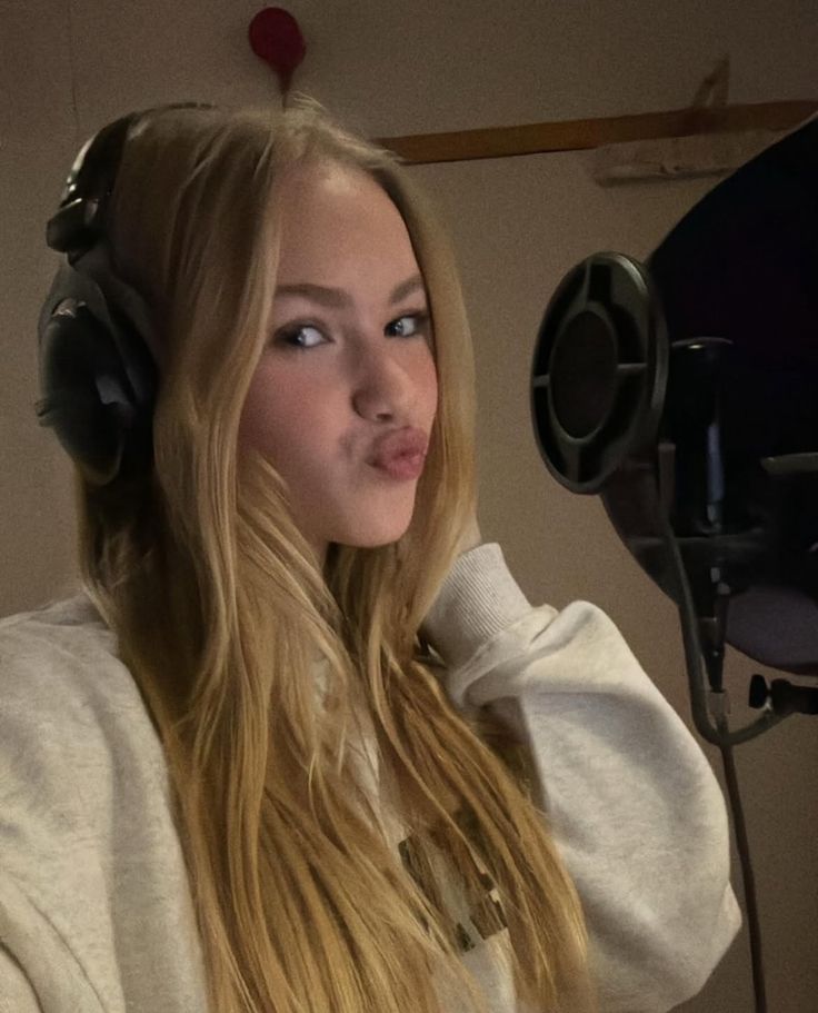 val‍‍‍ ‍ ‍’‍‍‍‍‍ tweet media